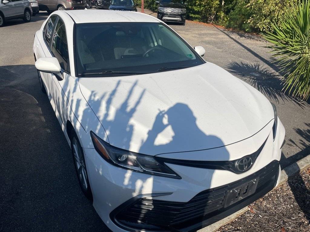 2021 Toyota Camry LE — Sedan — 106,319 mi — Richmond, VA