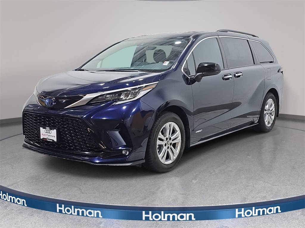 2021 Toyota Sienna XSE — Minivan — 31,684 mi — Broomfield, CO