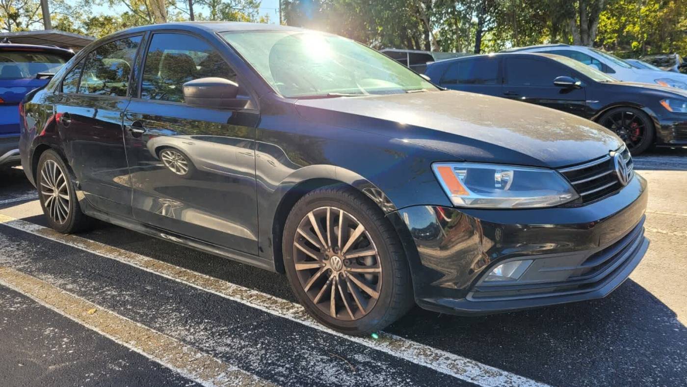 2016 Volkswagen Jetta 1.8T Sport — Sedan — 183,226 mi — Jacksonville, FL