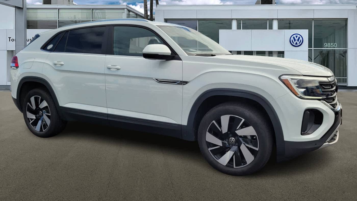 2024 Volkswagen Atlas Cross Sport SE with Technology — SUV — 25,774 mi — Jacksonville, FL