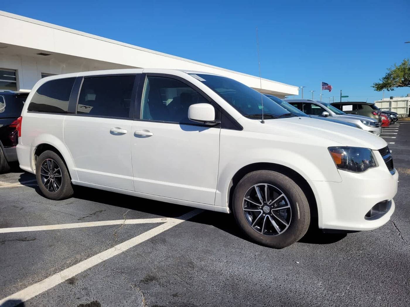 2019 Dodge Grand Caravan SE Plus — Minivan — 86,495 mi — Jacksonville, FL