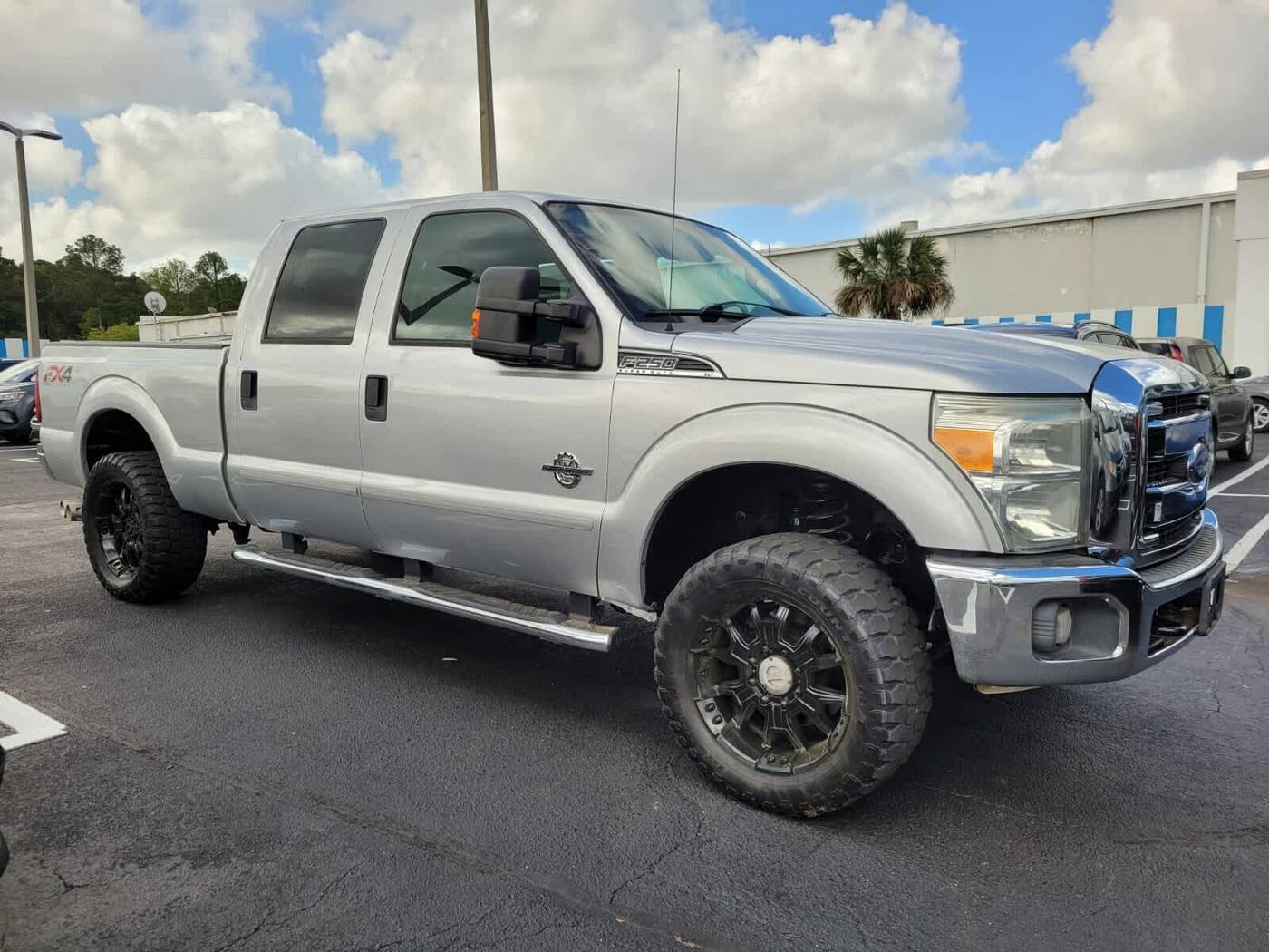 2013 Ford Super Duty F-250 XLT — Pickup Truck — 186,484 mi — Jacksonville, FL