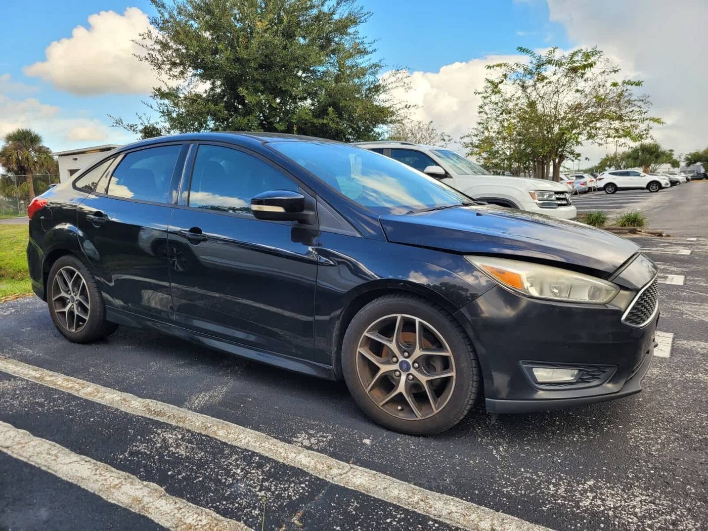 2016 Ford Focus SE — Sedan — 121,828 mi — Jacksonville, FL