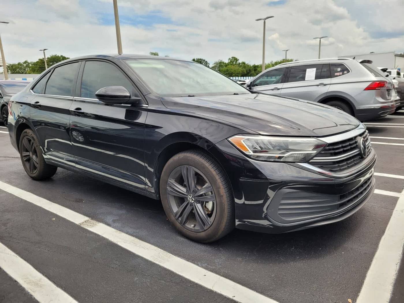 2024 Volkswagen Jetta SE — Sedan — 18,271 mi — Jacksonville, FL