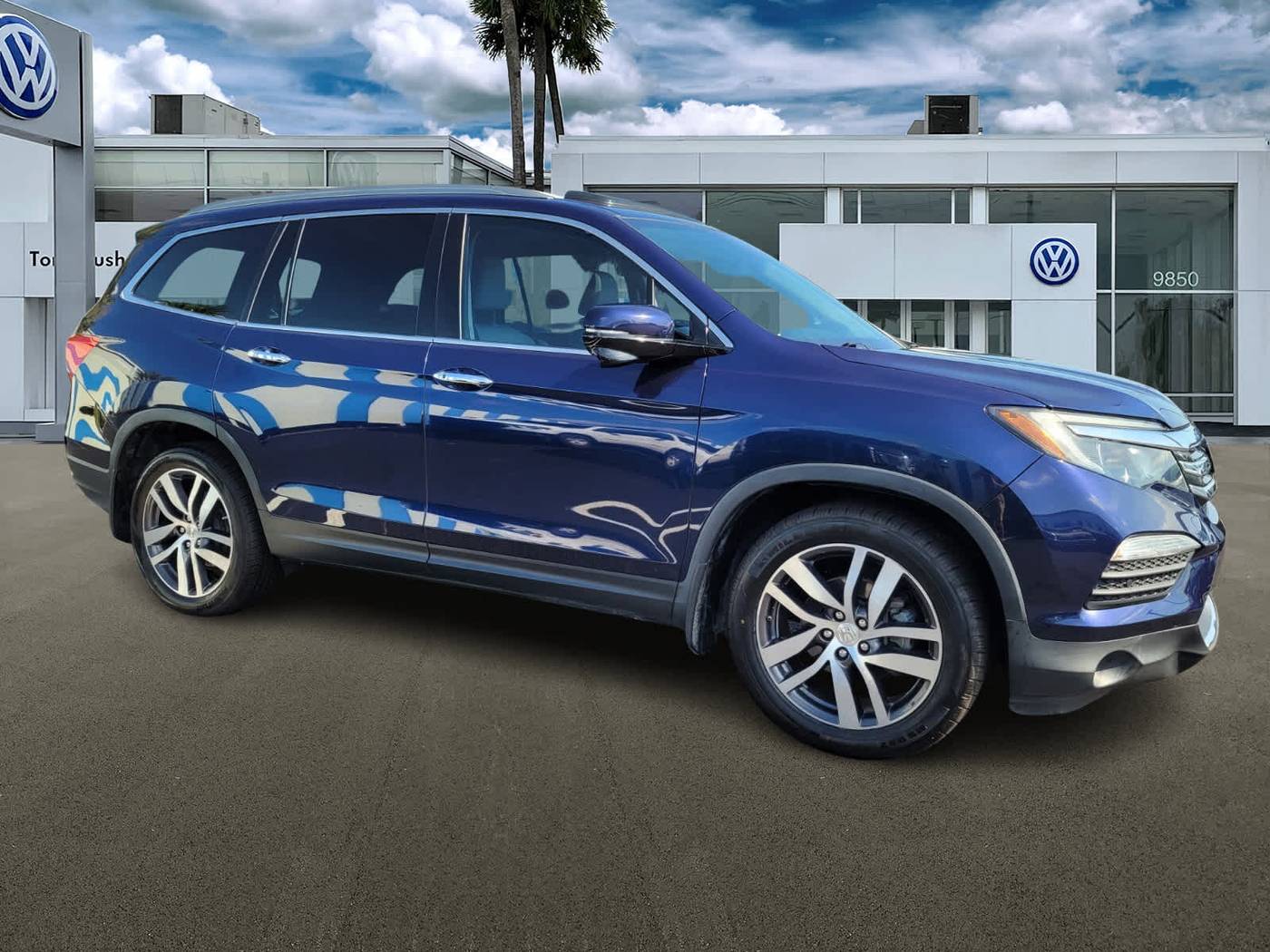 2018 Honda Pilot Touring — SUV — 90,646 mi — Jacksonville, FL