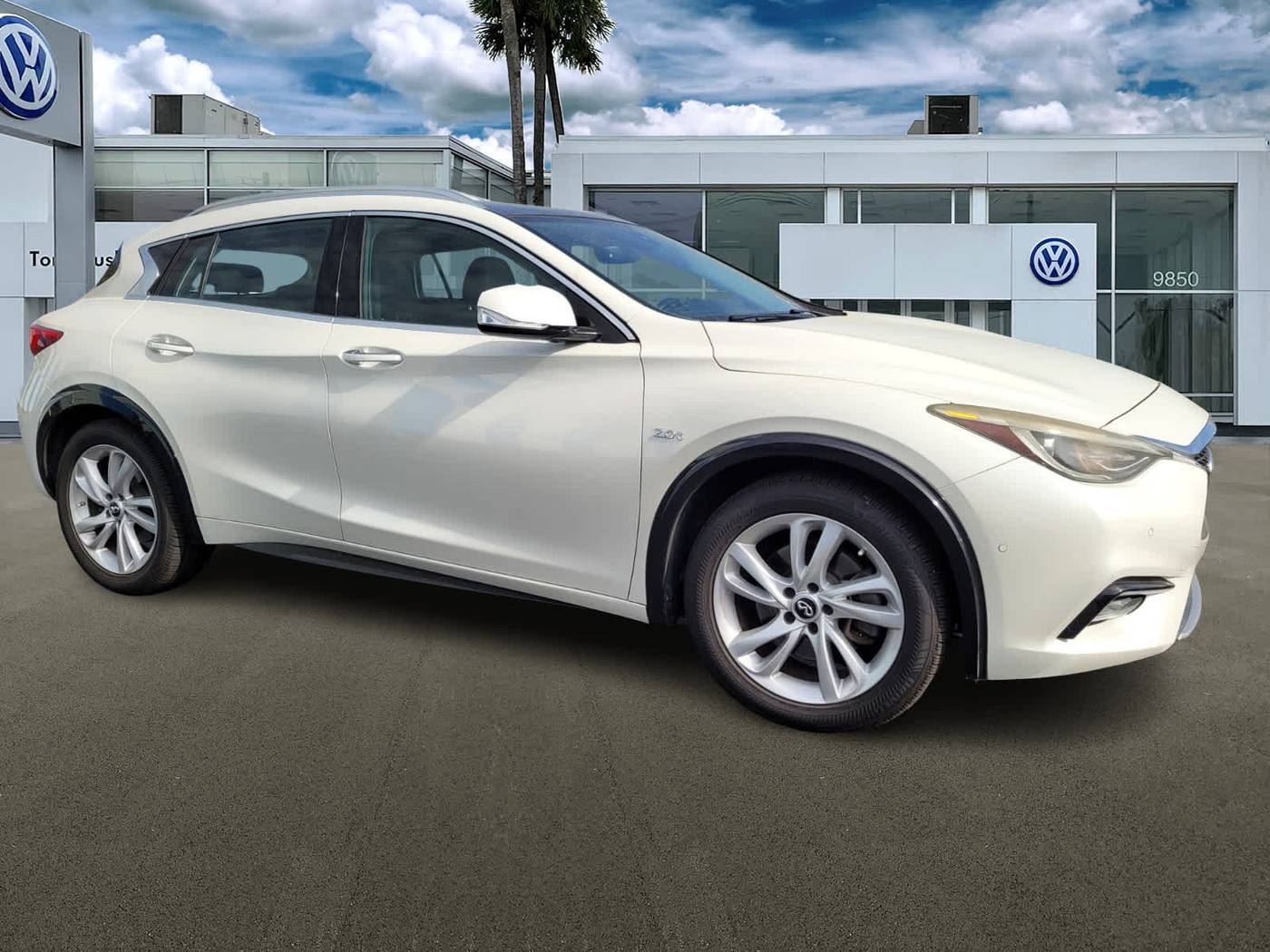 2018 INFINITI QX30 Premium — SUV — 80,217 mi — Jacksonville, FL