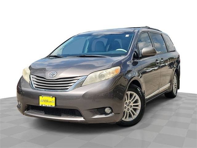 2013 Toyota Sienna Limited — Minivan — 147,657 mi — Houston, TX