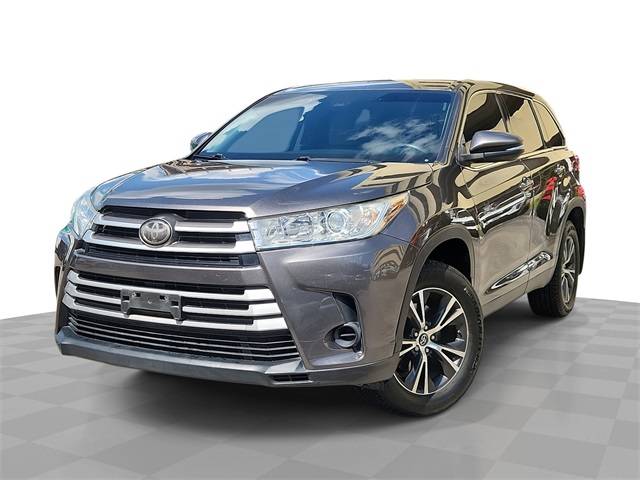 2019 Toyota Highlander LE — SUV — 82,723 mi — Houston, TX