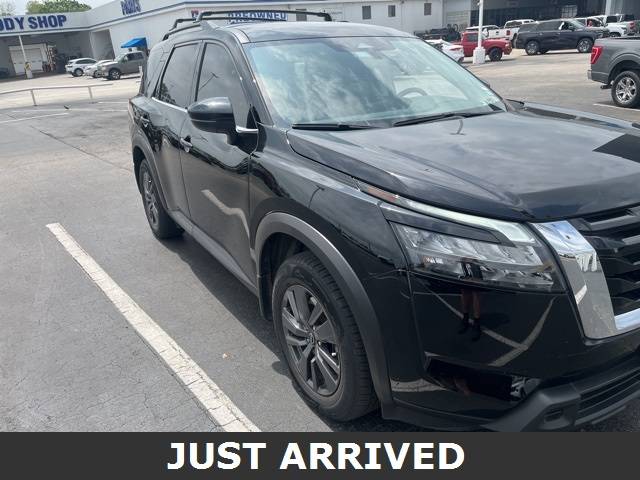2023 Nissan Pathfinder SV — SUV — 74,202 mi — Houston, TX