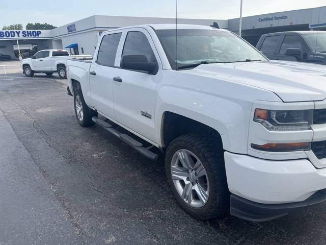 2018 Chevrolet Silverado 1500 Custom — Pickup Truck — 141,587 mi — Houston, TX