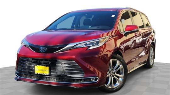 2021 Toyota Sienna Platinum — Minivan — 77,959 mi — Houston, TX
