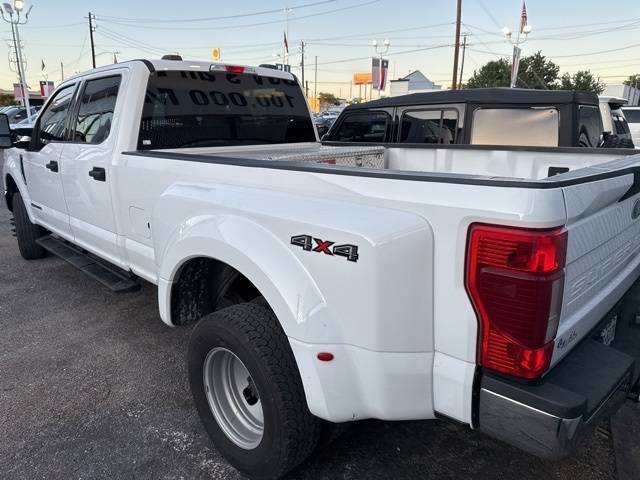 2022 Ford Super Duty F-350 XLT — Pickup Truck — 112,353 mi — Houston, TX