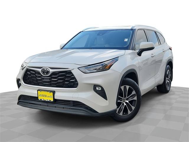 2020 Toyota Highlander XLE — SUV — 106,165 mi — Houston, TX