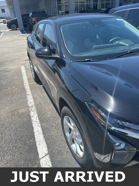 2024 Chevrolet Trax LS — SUV — 14,064 mi — Houston, TX