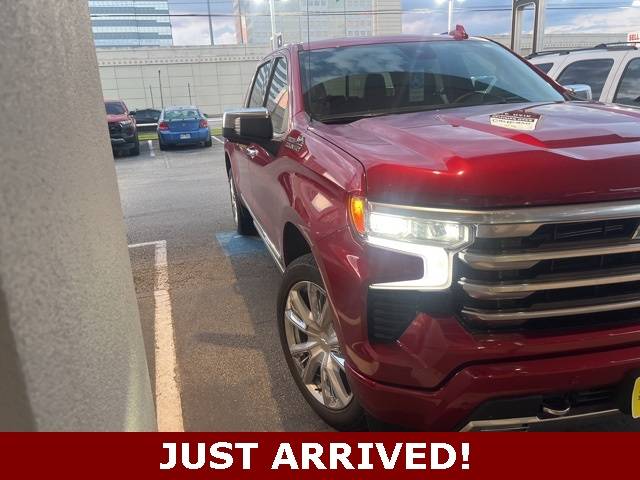 2025 Chevrolet Silverado 1500 High Country — Pickup Truck — 1,429 mi — Houston, TX