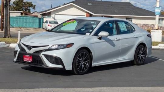 2022 Toyota Camry SE — Sedan — 55,881 mi — Garden Grove, CA