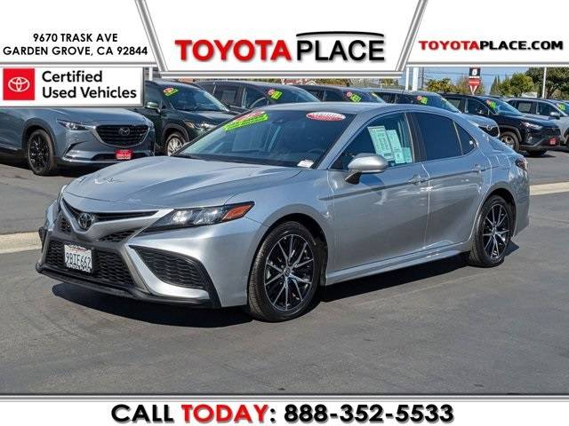 2022 Toyota Camry SE — Sedan — 43,747 mi — Garden Grove, CA