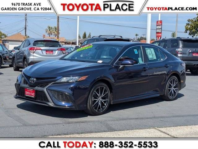 2022 Toyota Camry SE — Sedan — 53,679 mi — Garden Grove, CA