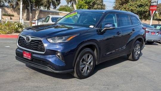 2021 Toyota Highlander XLE — SUV — 60,811 mi — Garden Grove, CA