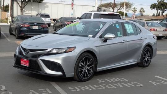 2022 Toyota Camry SE — Sedan — 62,528 mi — Garden Grove, CA