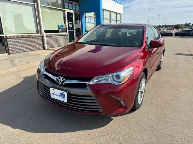 2016 Toyota Camry LE — Sedan — 16,220 mi — Lincoln, NE