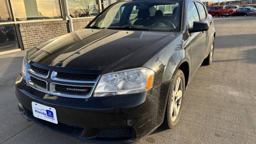 2013 Dodge Avenger SE — Sedan — 122,105 mi — Lincoln, NE
