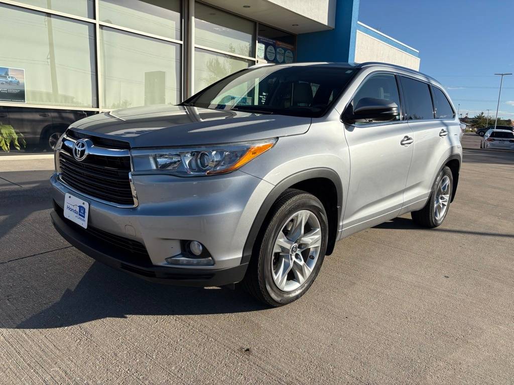 2016 Toyota Highlander Limited — SUV — 90,185 mi — Lincoln, NE