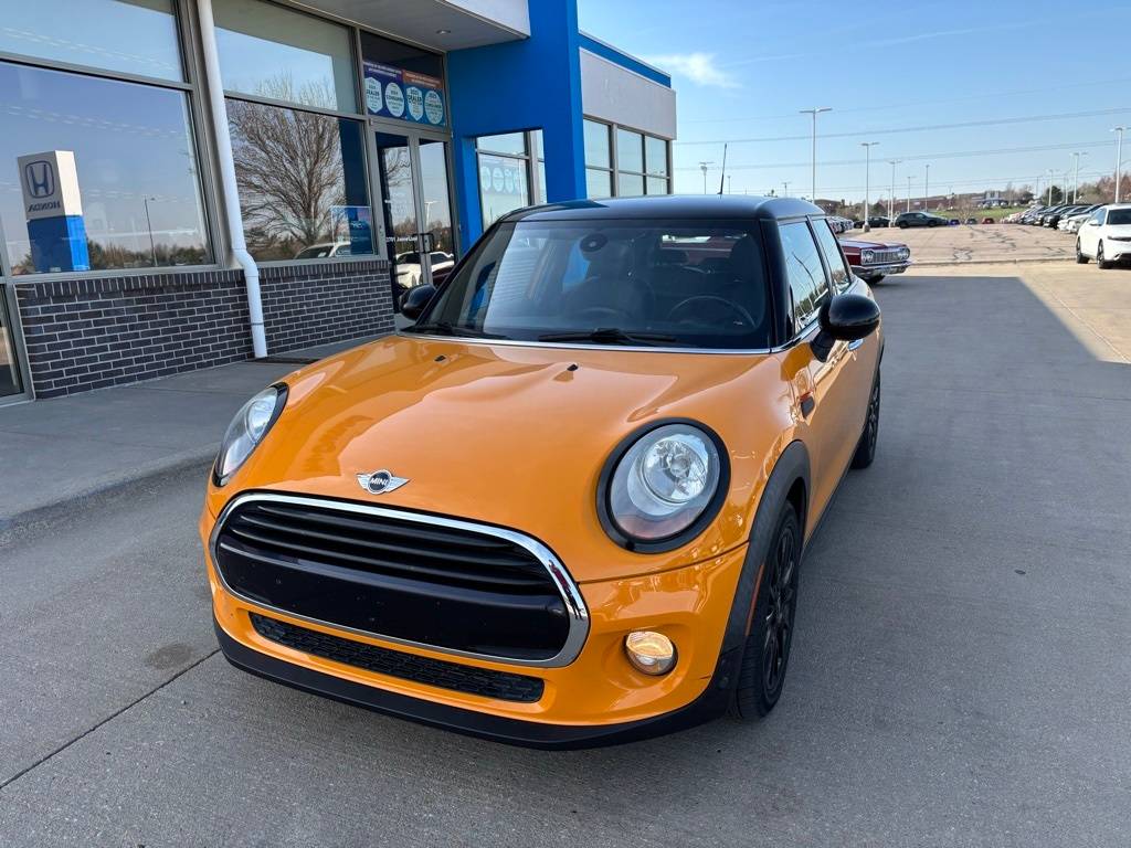 2017 MINI Hardtop Cooper — Hatchback — 79,346 mi — Lincoln, NE