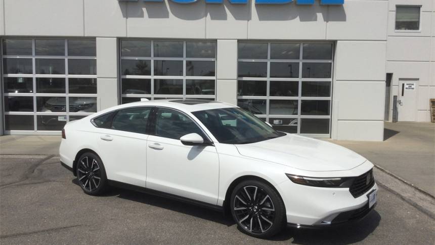 2024 Honda Accord Hybrid Touring — Sedan — 1,996 mi — Lincoln, NE