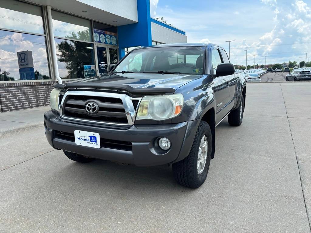 2009 Toyota Tacoma Base — Pickup Truck — 129,837 mi — Lincoln, NE