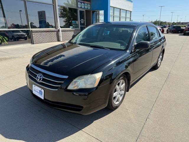 2006 Toyota Avalon Limited — Sedan — 213,252 mi — Lincoln, NE