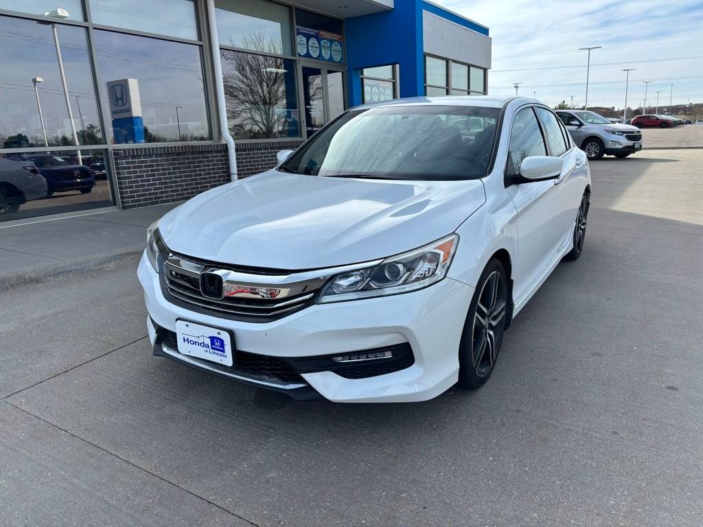 2017 Honda Accord Sport — Sedan — 94,420 mi — Lincoln, NE