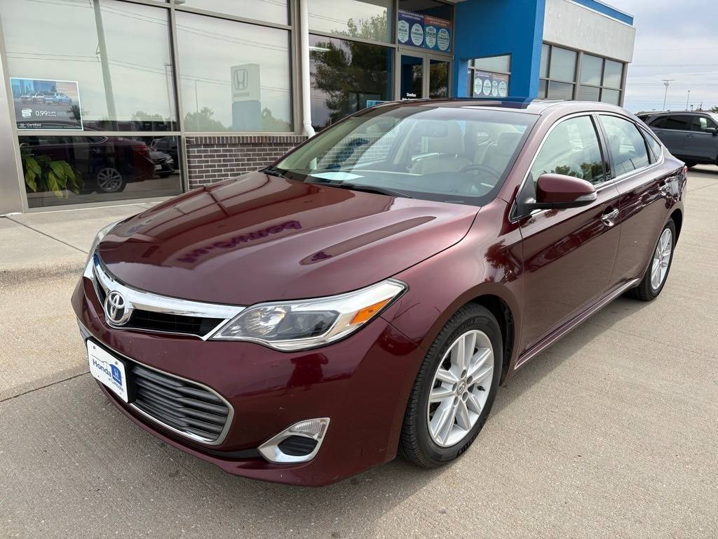 2015 Toyota Avalon XLE — Sedan — 157,881 mi — Lincoln, NE