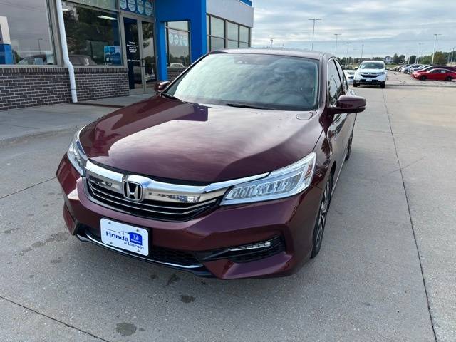 2017 Honda Accord Hybrid Touring — Sedan — 101,964 mi — Lincoln, NE