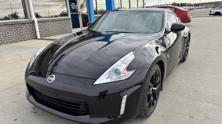 2016 Nissan 370Z Touring — Coupe — 22,254 mi — Lincoln, NE