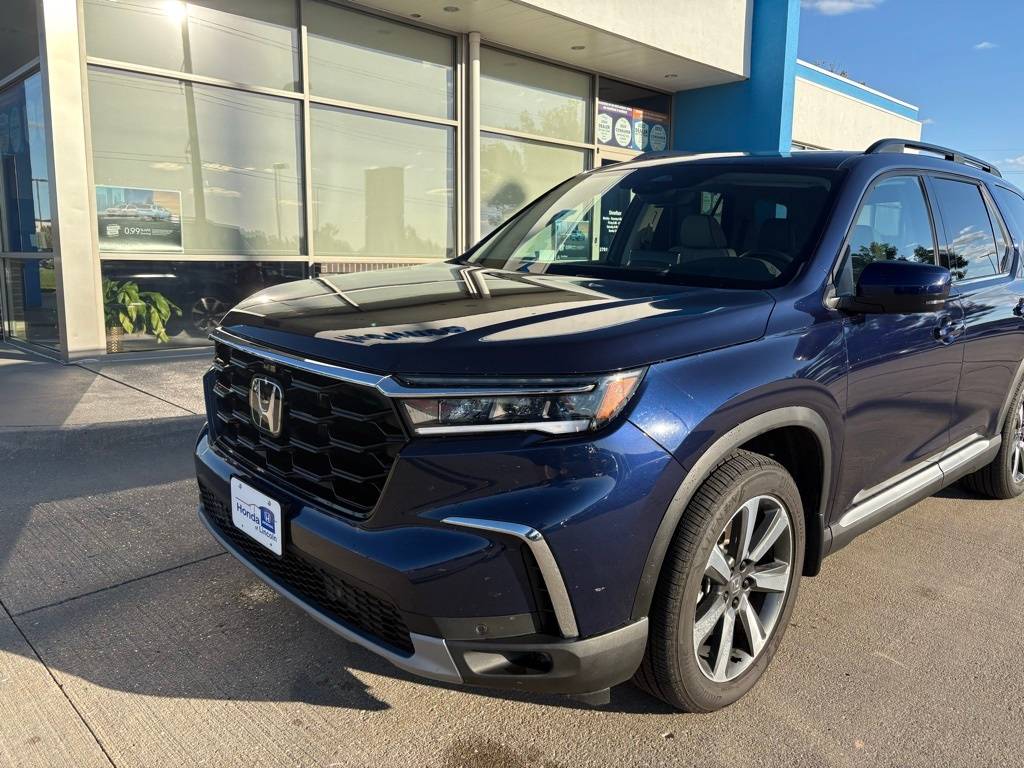 2025 Honda Pilot Elite — SUV — 5,533 mi — Lincoln, NE