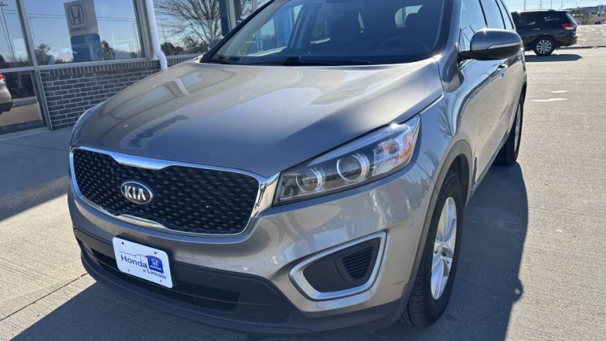 2017 Kia Sorento LX V6 — SUV — 109,961 mi — Lincoln, NE