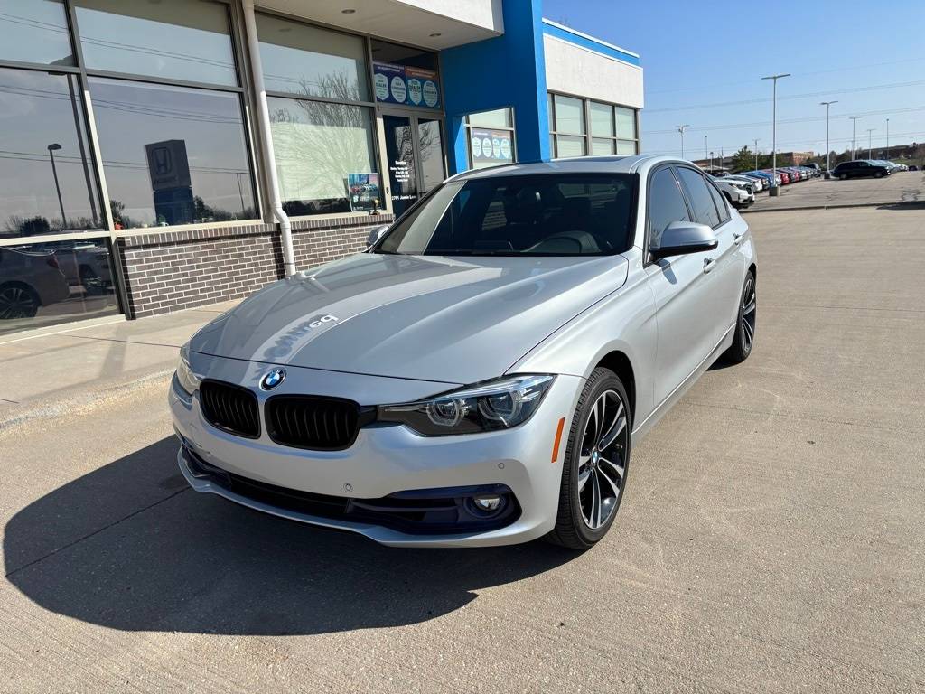 2018 BMW 3 Series 330i — Sedan — 42,704 mi — Lincoln, NE