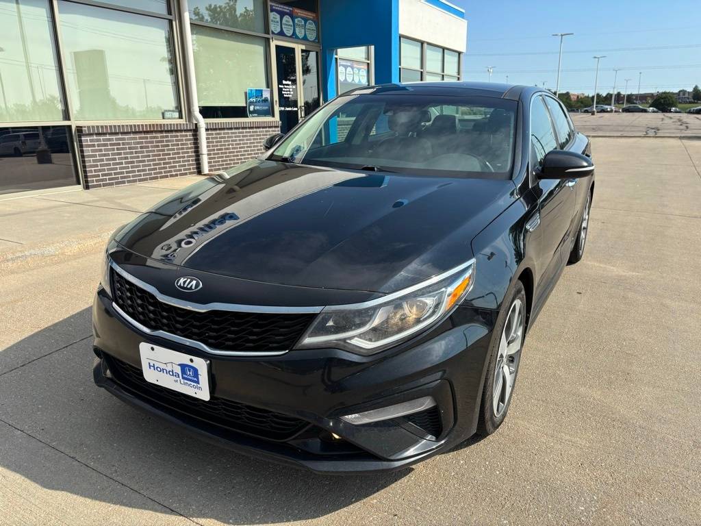 2019 Kia Optima S — Sedan — 100,898 mi — Lincoln, NE