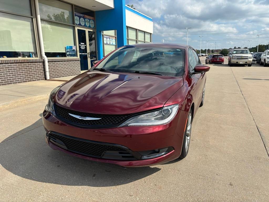 2016 Chrysler 200 S — Sedan — 90,896 mi — Lincoln, NE