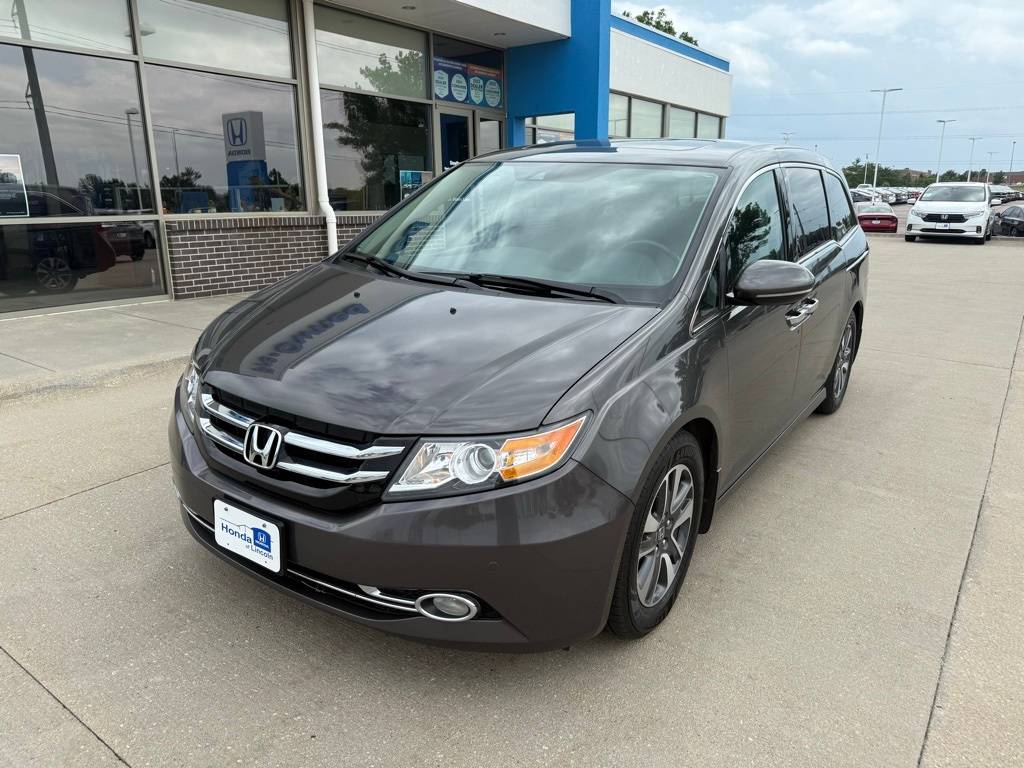 2014 Honda Odyssey Touring — Minivan — 97,375 mi — Lincoln, NE