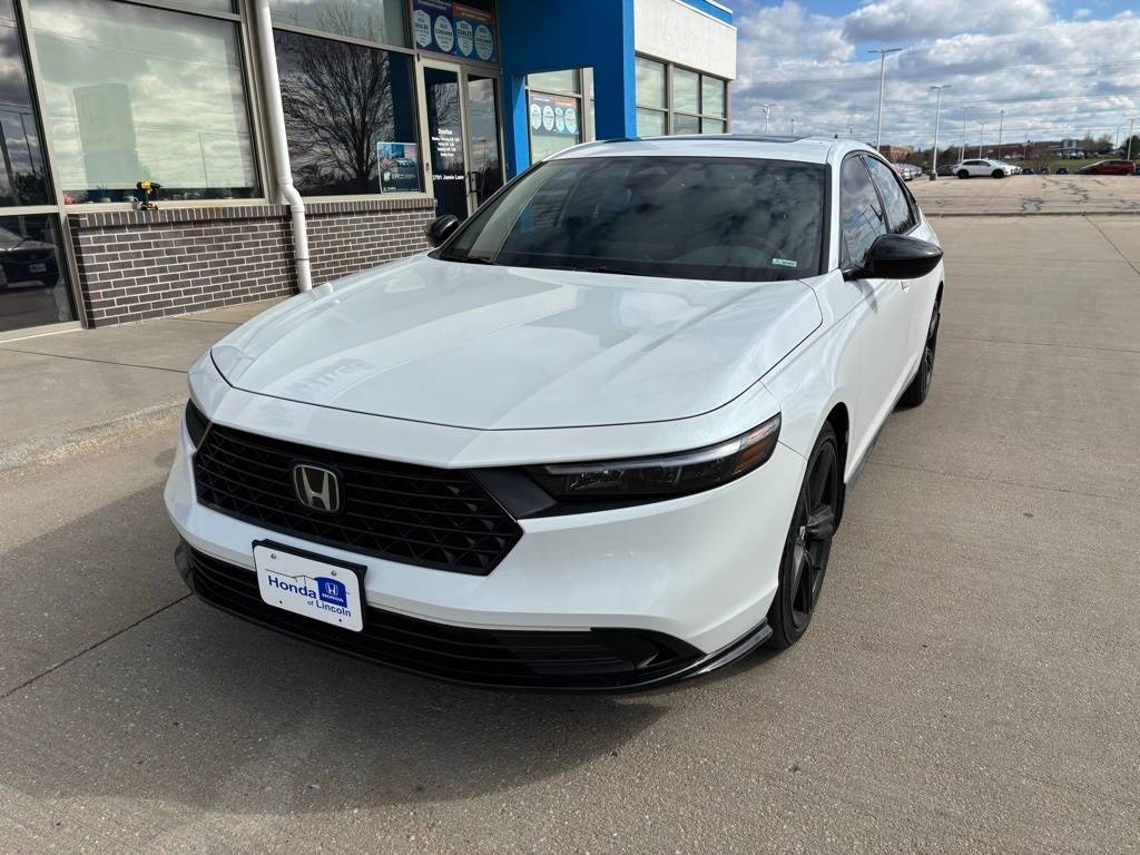 2023 Honda Accord Hybrid Sport-L — Sedan — 10,729 mi — Lincoln, NE