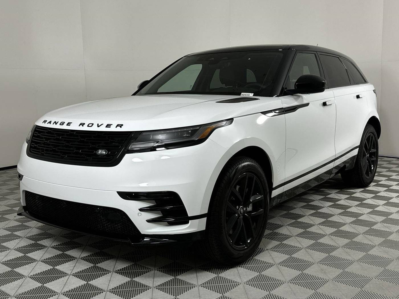 2025 Land Rover Range Rover Velar Dynamic SE — SUV — 5,624 mi — Anaheim Hills, CA