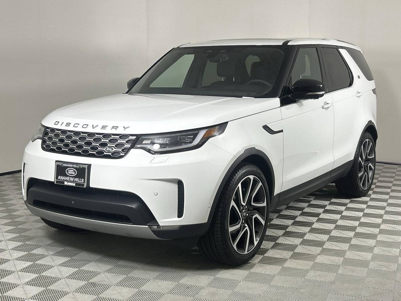 2025 Land Rover Discovery S — SUV — 3,381 mi — Anaheim Hills, CA