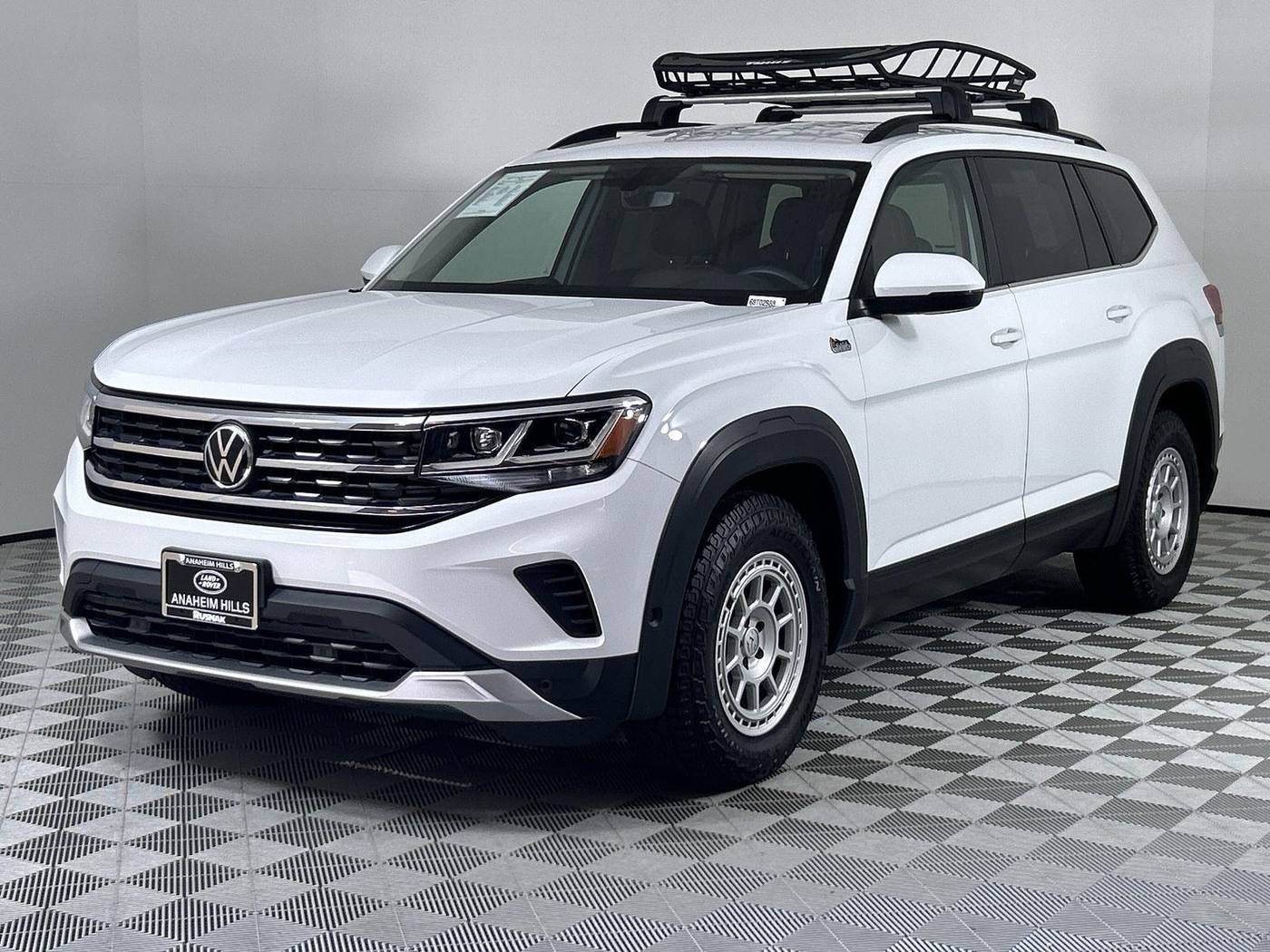 2021 Volkswagen Atlas SE with Technology — SUV — 58,572 mi — Anaheim Hills, CA