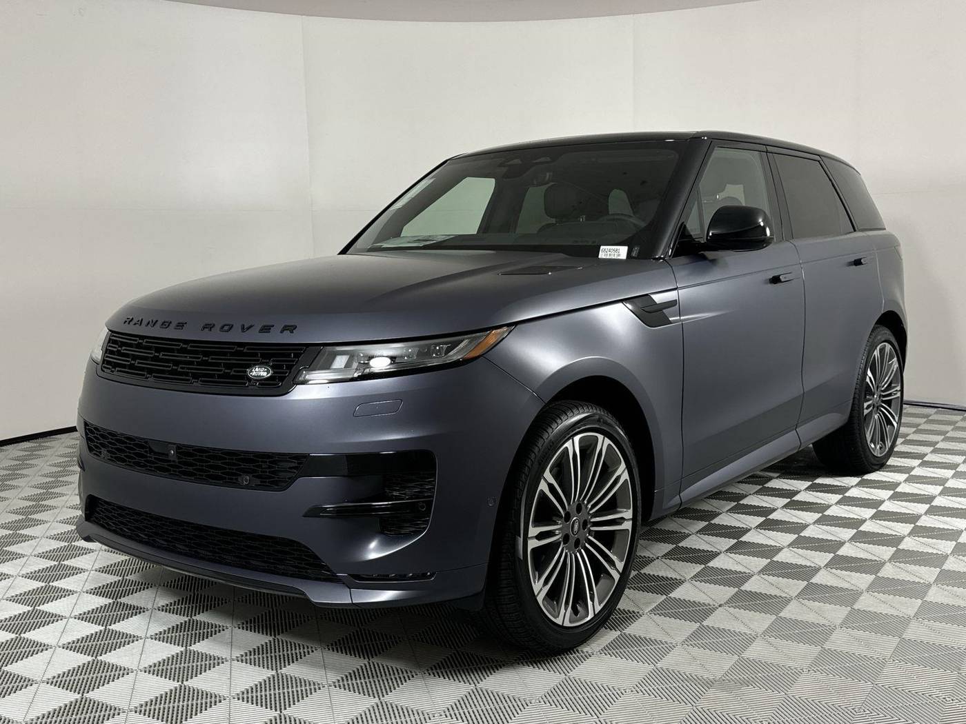 2024 Land Rover Range Rover Sport SE Dynamic — SUV — 16 mi — Anaheim Hills, CA