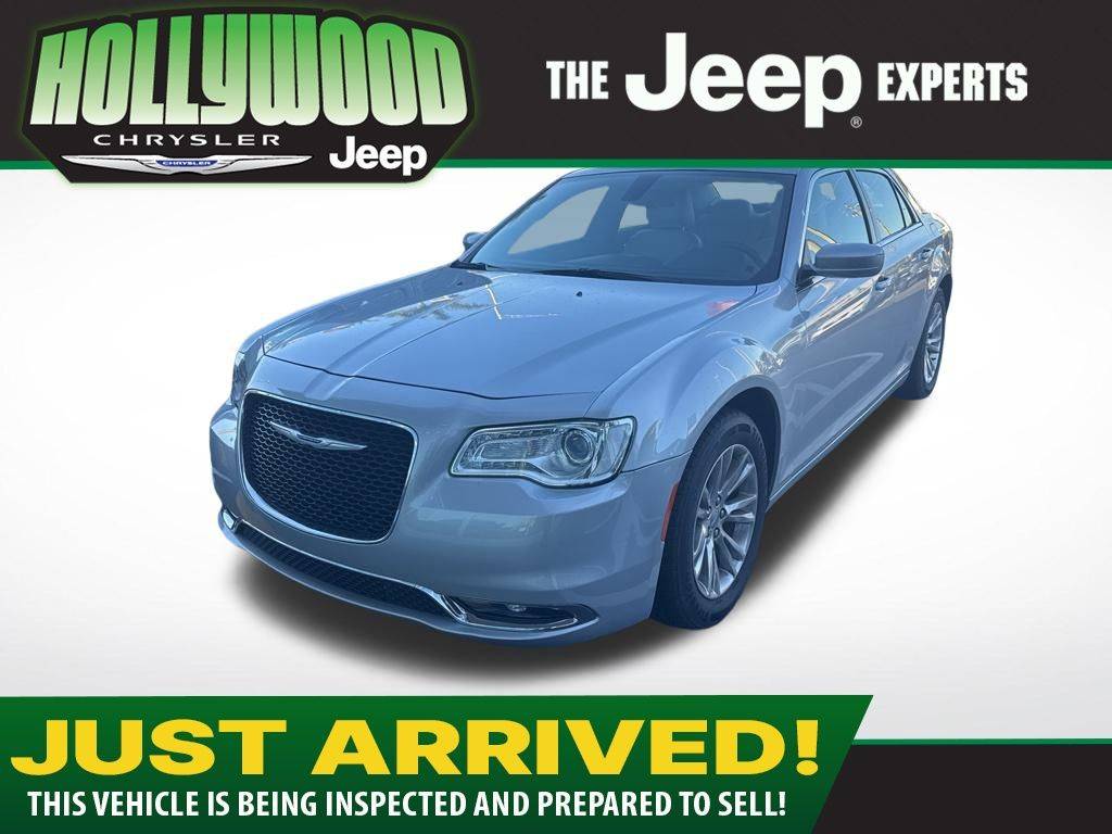 2020 Chrysler 300 Touring L — Sedan — 20,501 mi — Hollywood, FL