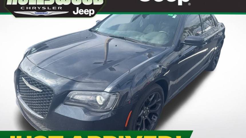 2019 Chrysler 300 S — Sedan — 82,995 mi — Hollywood, FL
