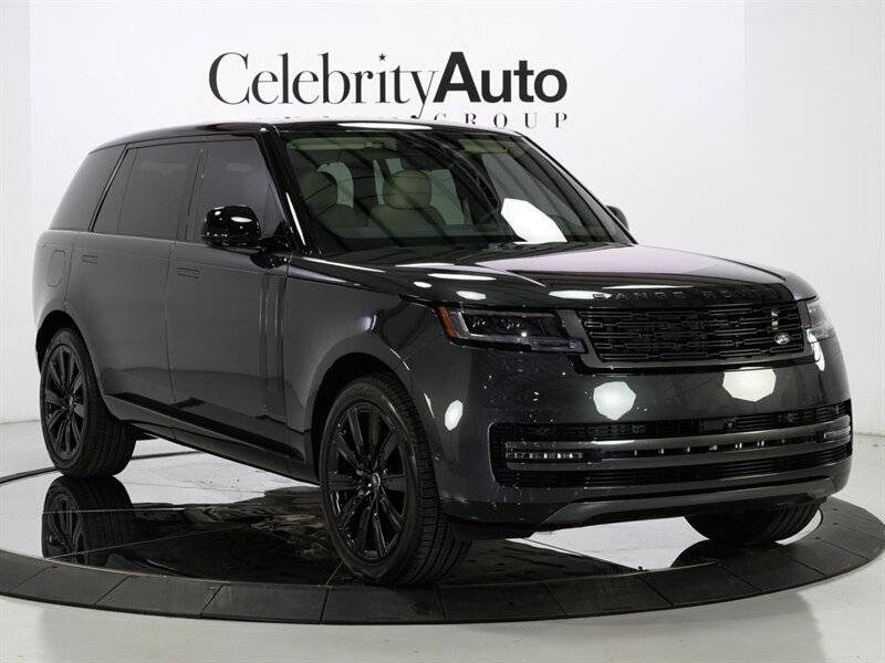 2025 Land Rover Range Rover SE — SUV — 2,812 mi — Sarasota, FL