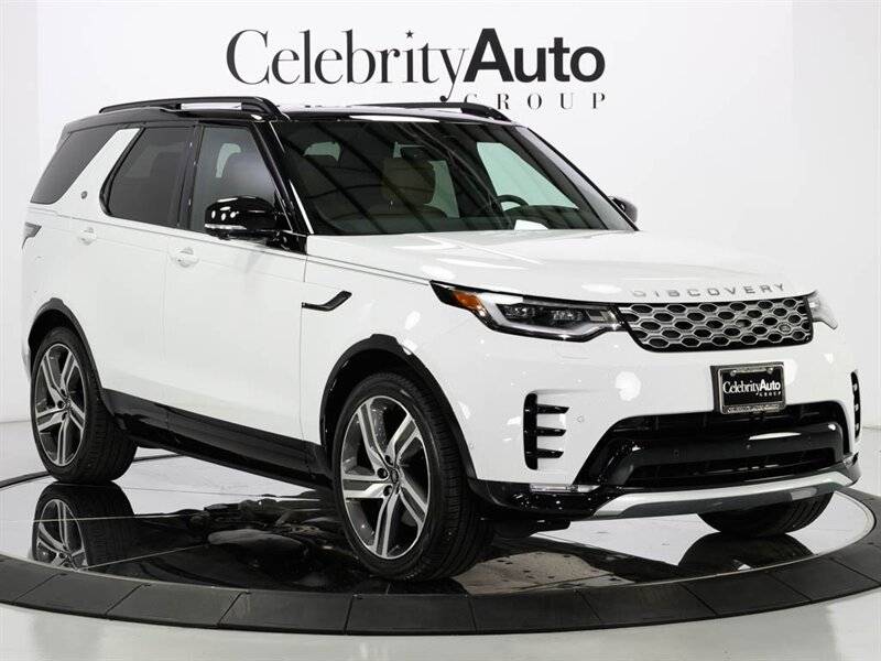 2024 Land Rover Discovery Metropolitan Edition — SUV — 1,738 mi — Sarasota, FL